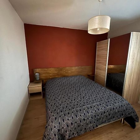 Appartement De Romain Анси Екстериор снимка