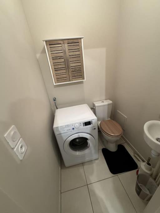 Appartement De Romain Анси Екстериор снимка
